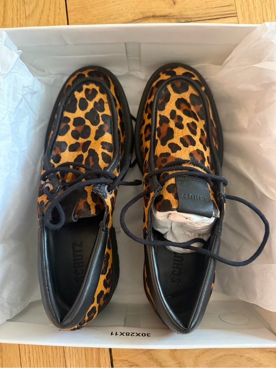 SCHUTZ Shoes - Schutz Women’s Leopard Print Lace-Up Cia Chukka Mules 8.5 NWT